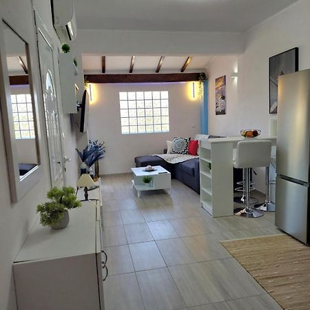 Thanos Guesthouse Corfu Άγιοι Δέκα Εξωτερικό φωτογραφία
