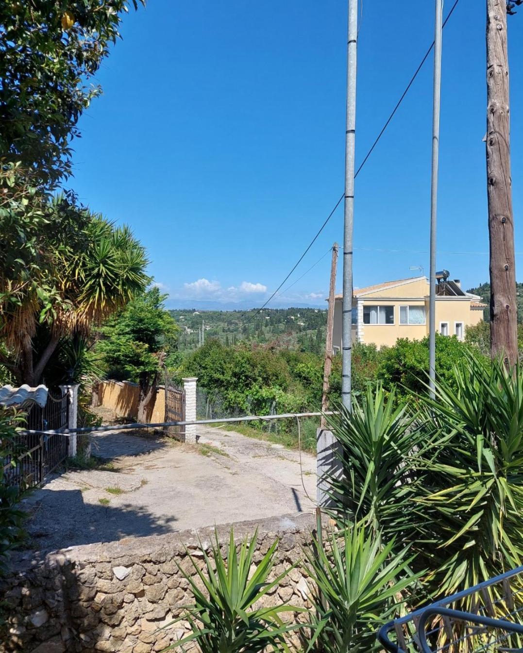 Thanos Guesthouse Corfu Άγιοι Δέκα Εξωτερικό φωτογραφία